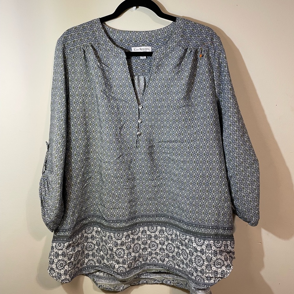 Kim Rogers Curvy Blouse Women’s 1X V-neck Patterned Gray/Green/Cream 3/4 sleeve